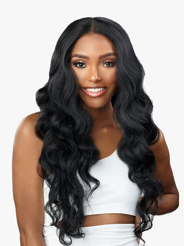 SENSATIONNEL - BUTTA LACE WIG - CURLY BODY 26" (HH MIXED)