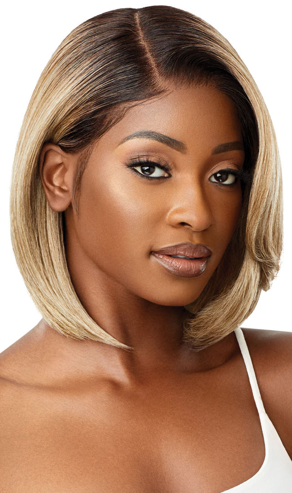 OUTRE - QL MELTED HAIRLINE DELUXE WIDE LACE PART WIG MYRANDA HT