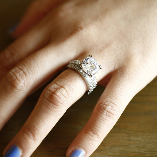 JOY JEWELRY - Cubic Zirconia Silver Ring (99R-030)