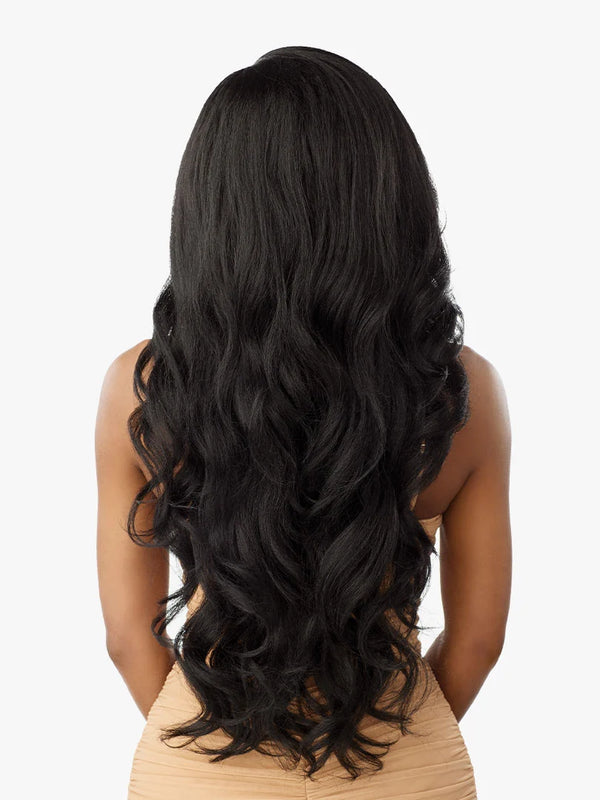 SENSATIONNEL - BUTTA 360 LACE WIG - UNIT 8