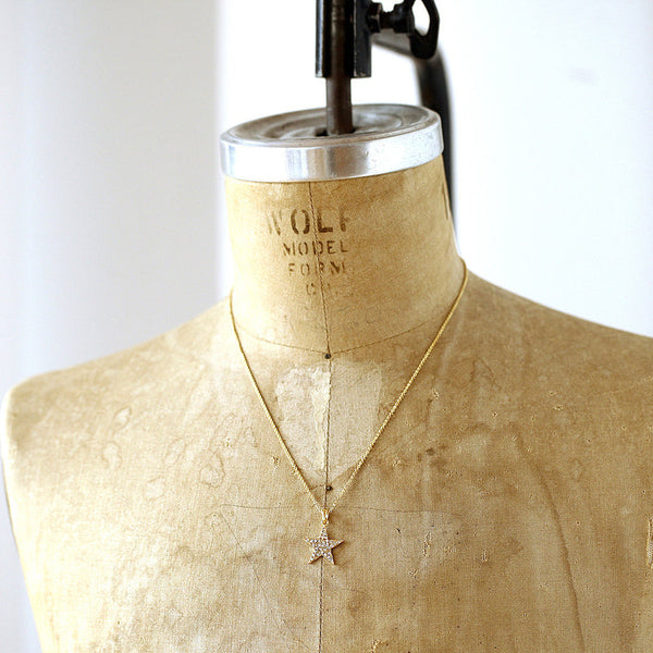 JOY JEWELRY - Gold Small Star Pendant Necklace GN161