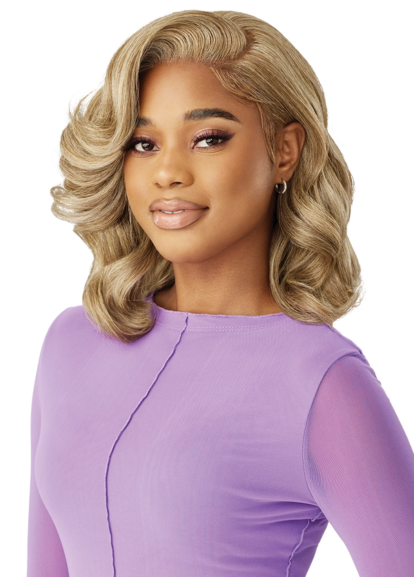 OUTRE - LACE FRONT WIG - PERFECT HAIR LINE 13X4 SWOOP SERIES SWOOP11