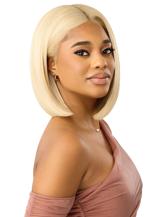 OUTRE - LACE FRONT WIG PERFECT HAIR LINE SWOOP SERIES Y-PART203