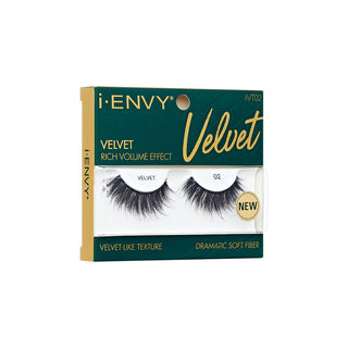 KISS -  IEK VELVET EYELASHES - 02