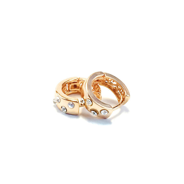 C&L - FAB HUGGIE EARRING GOLD (HG4)